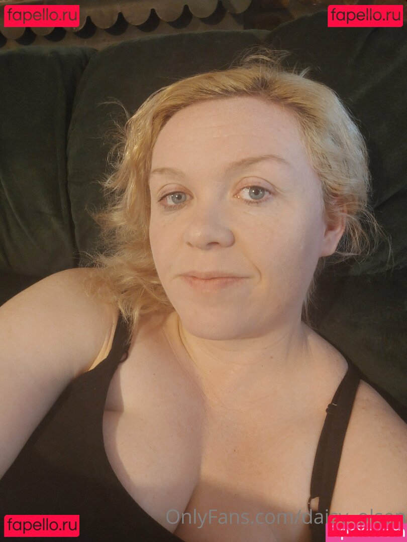 vintage_virginian / vintagewitchteaze Onlyfans Photo Gallery 