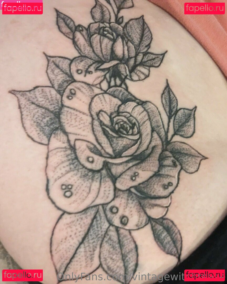 vintage_virginian / vintagewitchteaze Onlyfans Photo Gallery 