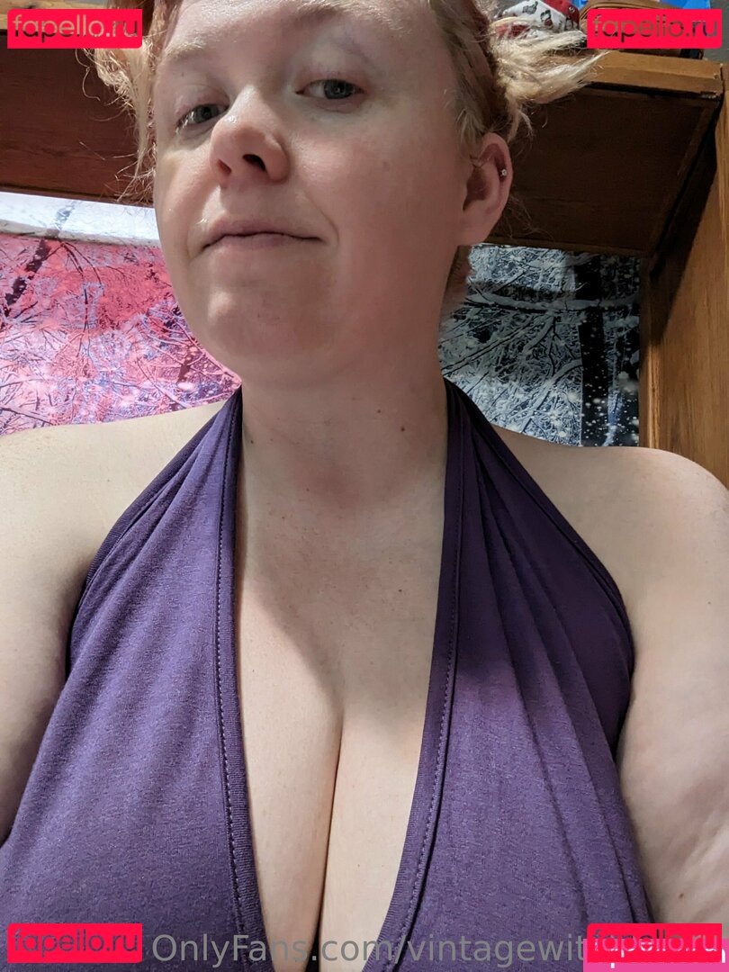 vintage_virginian / vintagewitchteaze Onlyfans Photo Gallery 