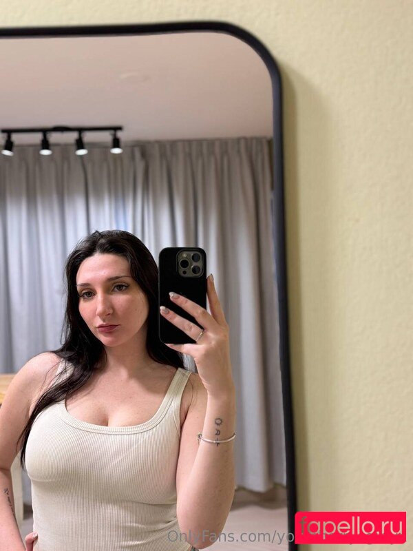 lunaluvx Nude Onlyfans Photo 10