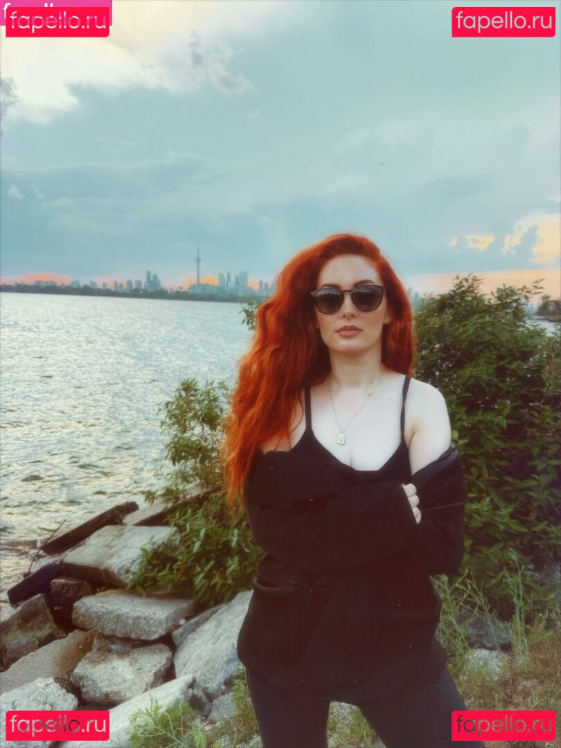 Nicole Simone / late.july / nicolesimonelatejuly Onlyfans Photo Gallery 