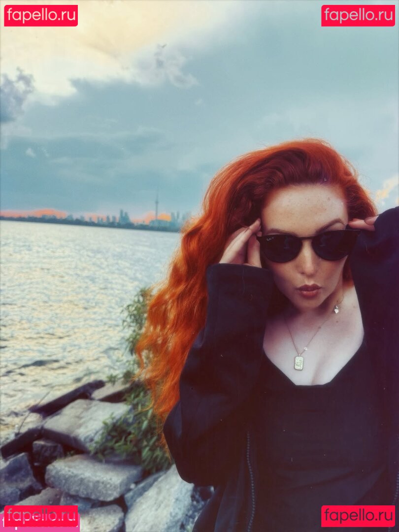 Nicole Simone / late.july / nicolesimonelatejuly Onlyfans Photo Gallery 