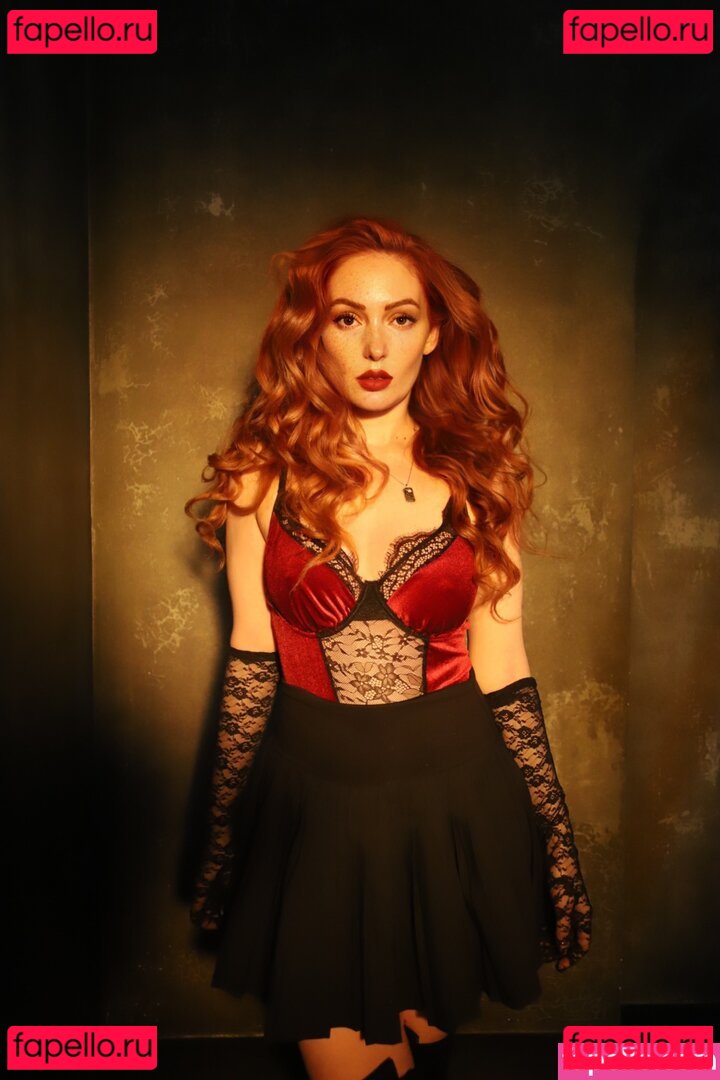 Nicole Simone / late.july / nicolesimonelatejuly Onlyfans Photo Gallery 