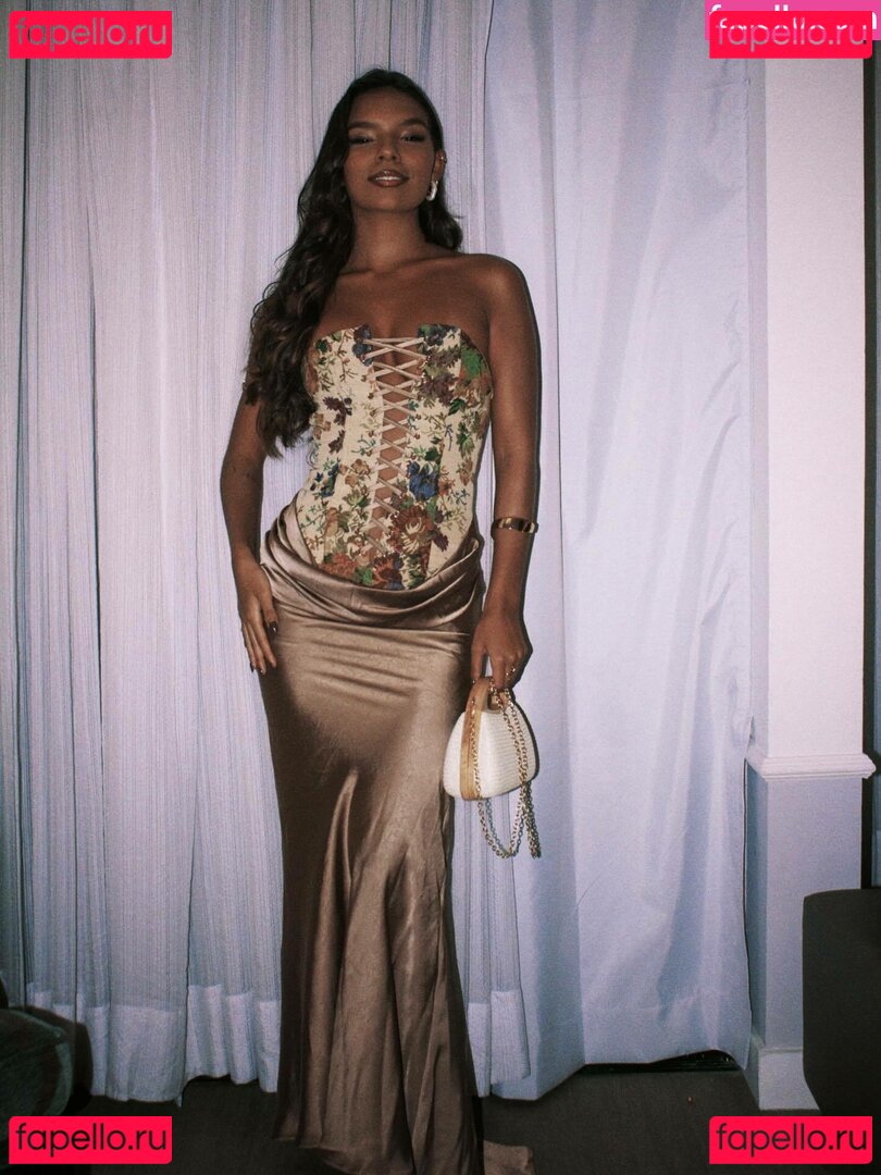 Mell Muzzillo / mellmuzzillo Onlyfans Photo Gallery 