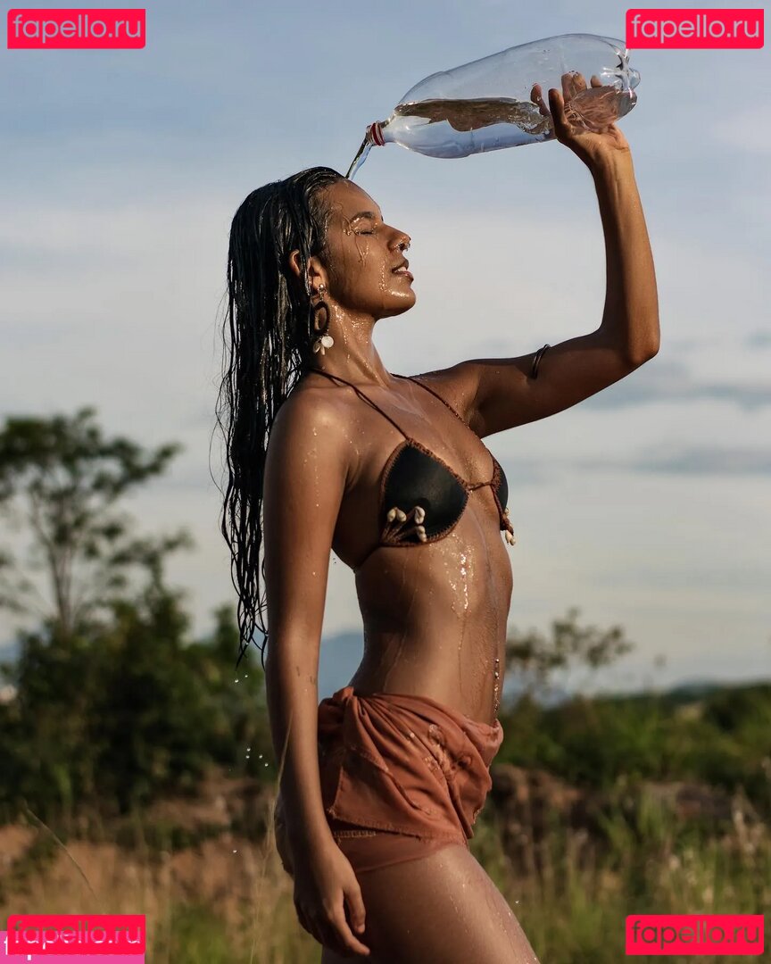 Mell Muzzillo / mellmuzzillo Onlyfans Photo Gallery 