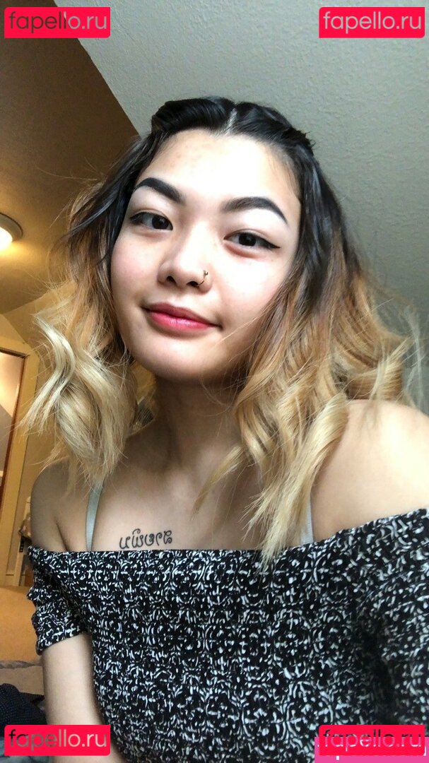 sunisa.bby / sunisaa.buyyuu Onlyfans Photo Gallery 