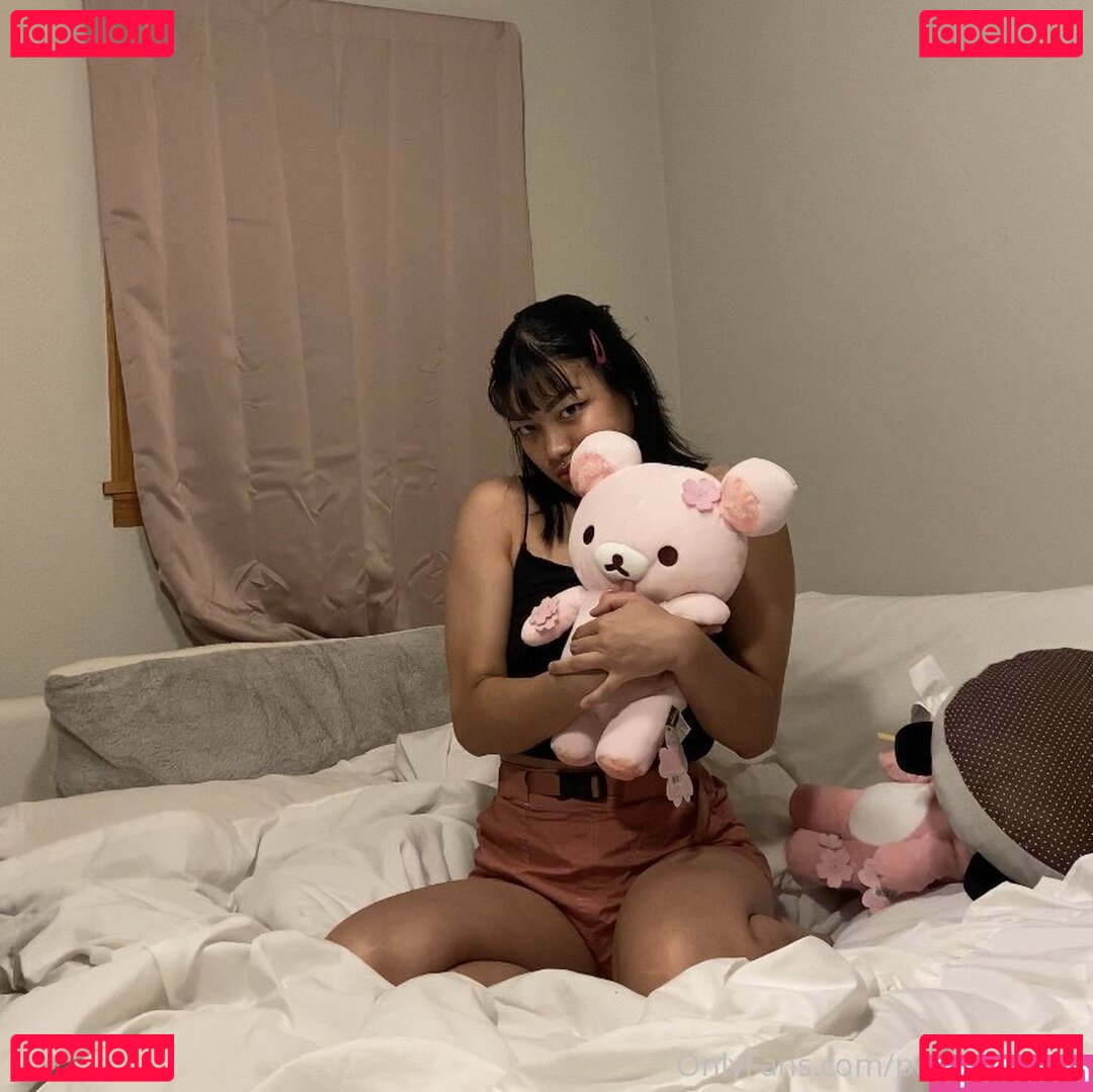 sunisa.bby / sunisaa.buyyuu Onlyfans Photo Gallery 