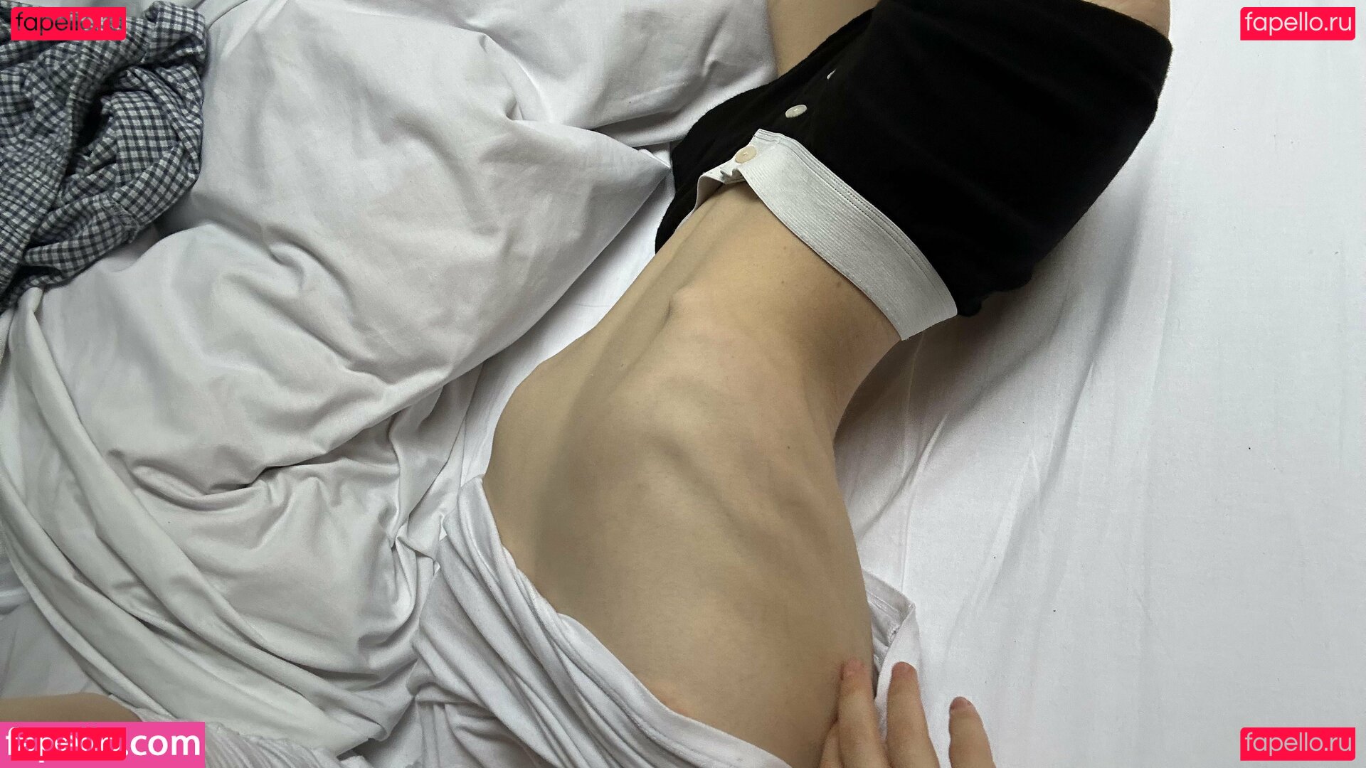 CamiNeko_ / claraneko / ferraracamilla Onlyfans Photo Gallery 