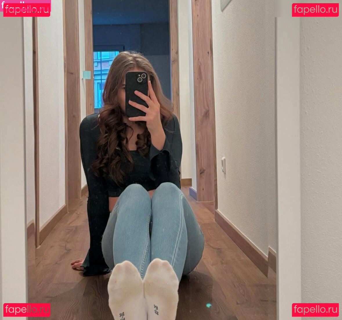 julinaa.may / julinamay Onlyfans Photo Gallery 