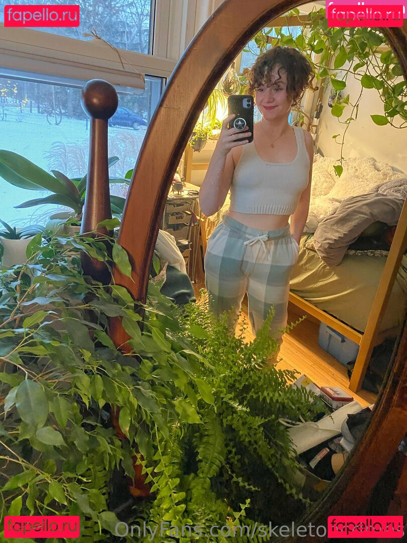 skeleton.kink / skeletoncrimes Onlyfans Photo Gallery 