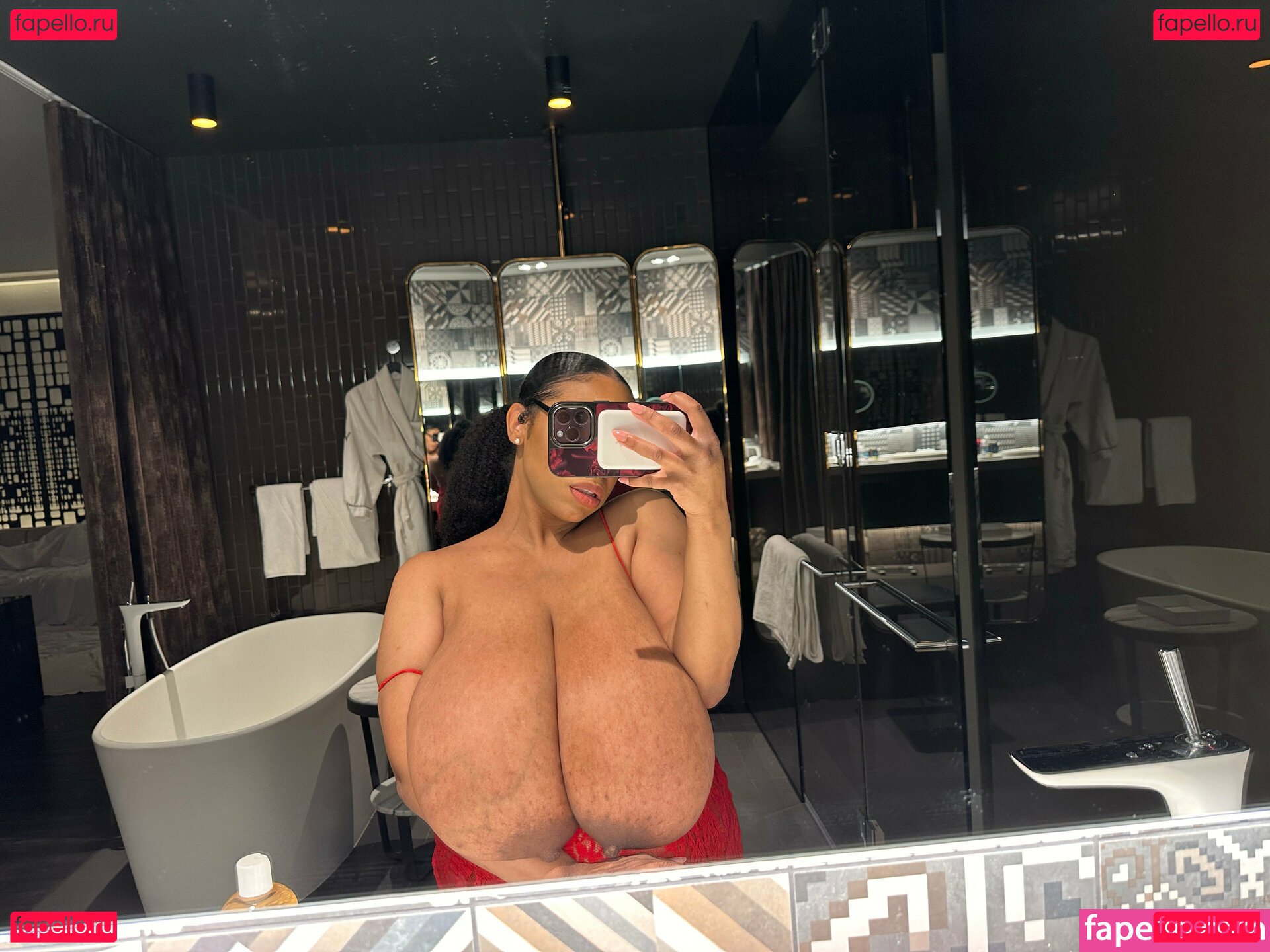 OnlyOneRhonda Onlyfans Photo Gallery 