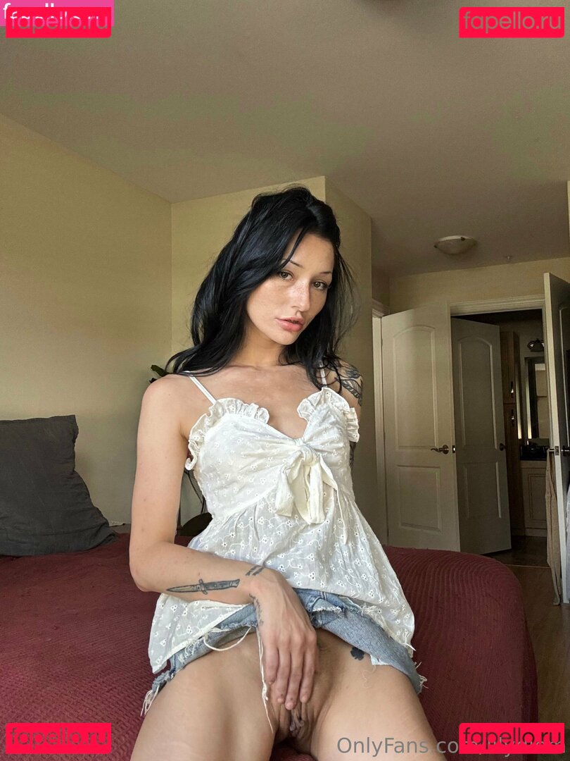 Lilydiem Onlyfans Photo Gallery 