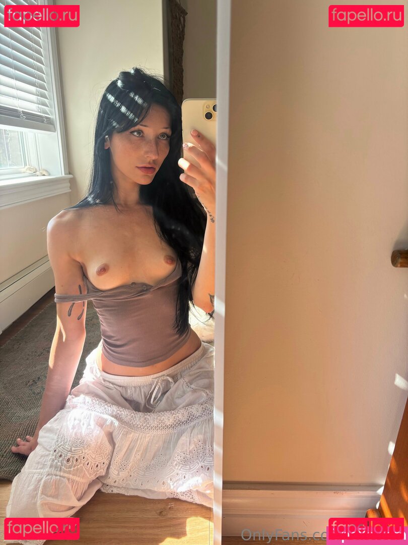 Lilydiem Onlyfans Photo Gallery 