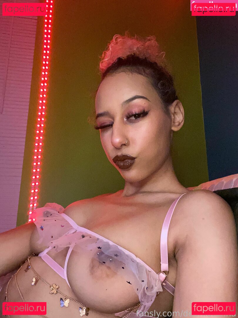 dearkatarina Onlyfans Photo Gallery 