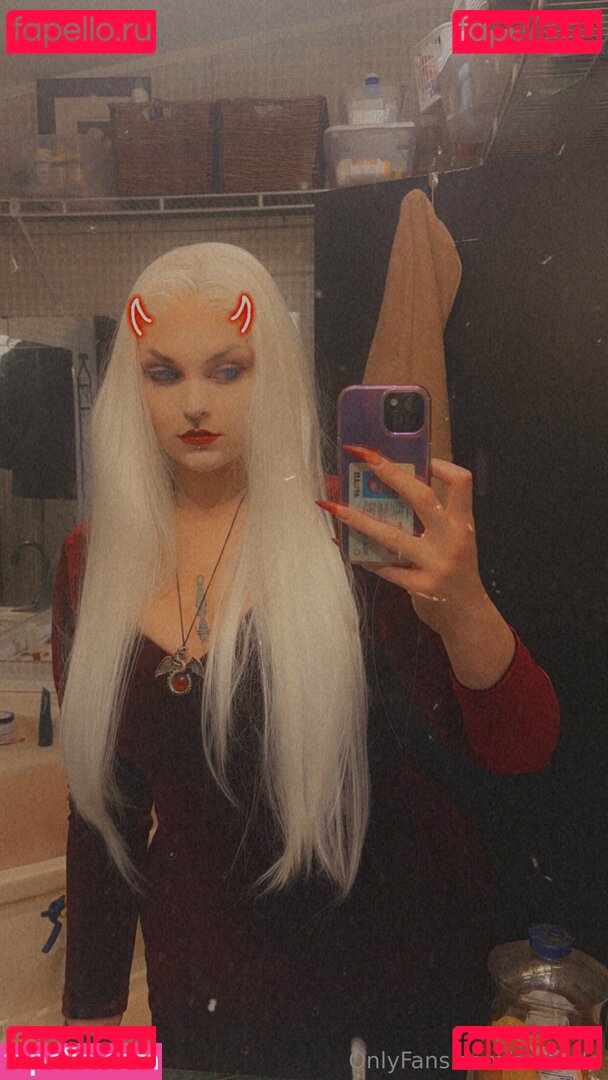 cahrnila Onlyfans Photo Gallery 