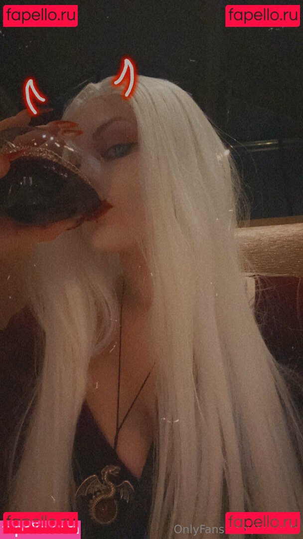 cahrnila Onlyfans Photo Gallery 