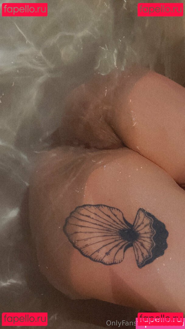 cahrnila Onlyfans Photo Gallery 