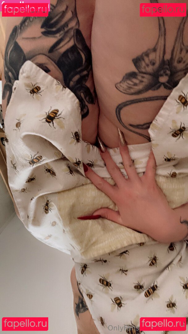 cahrnila Onlyfans Photo Gallery 