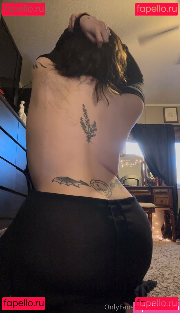 cahrnila Onlyfans Photo Gallery 