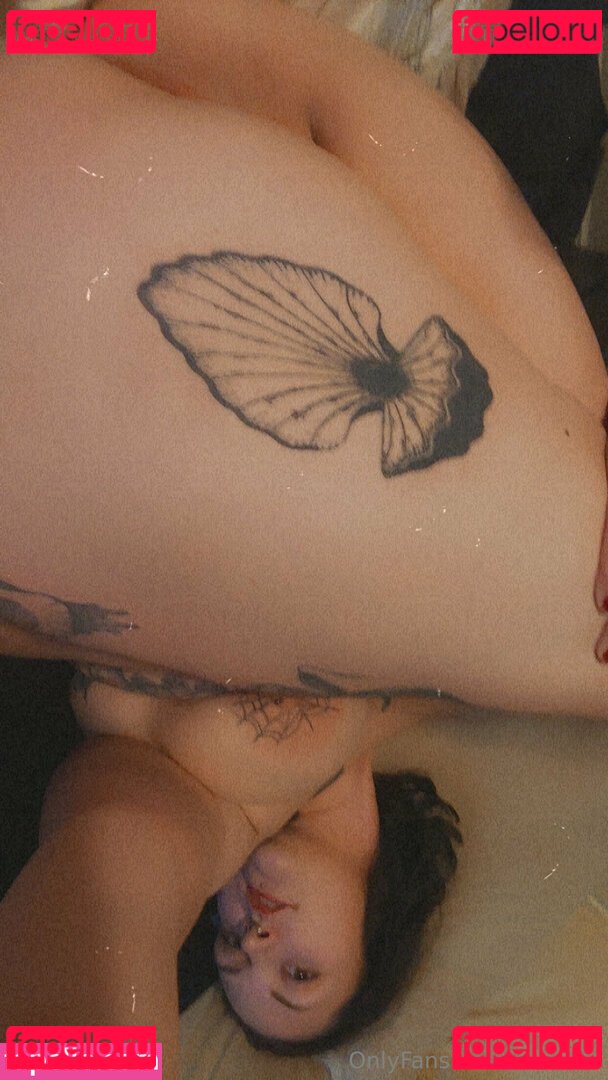 cahrnila Onlyfans Photo Gallery 