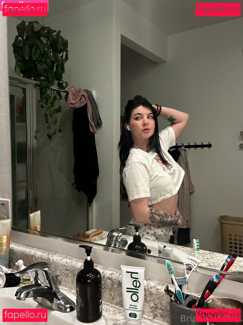 _briannaholmes / briannaholms Onlyfans Photo Gallery 