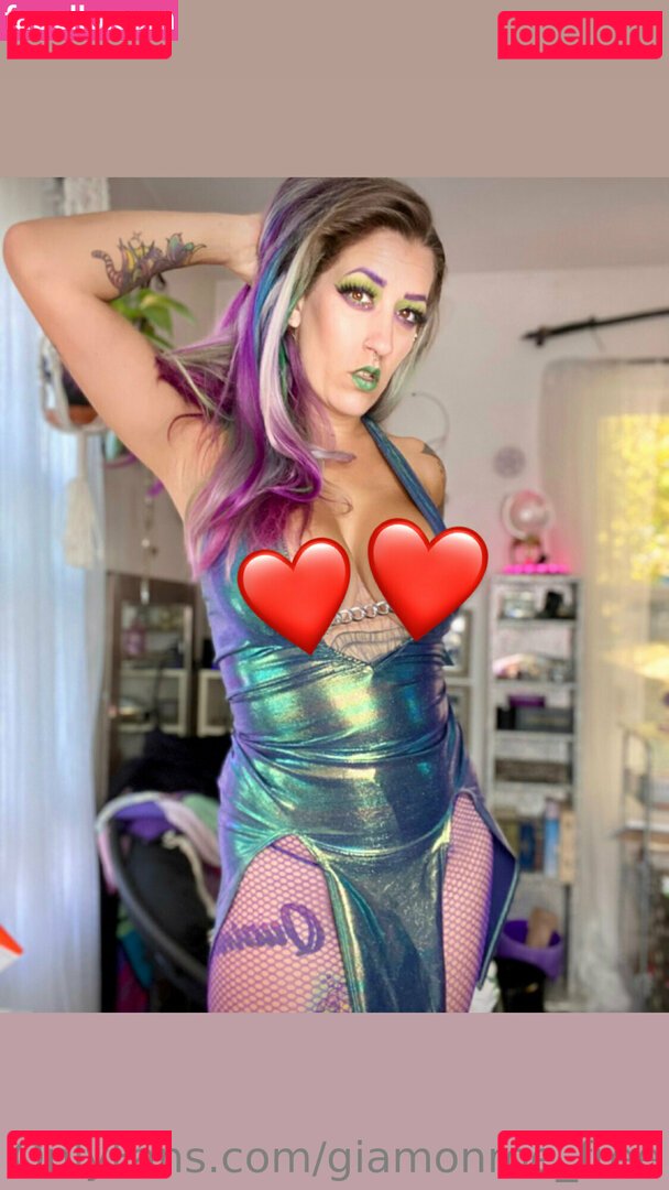 amyymarie118 / giamonroe11_free Onlyfans Photo Gallery 