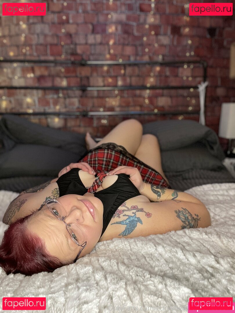 curvyheathersneakpeek Onlyfans Photo Gallery 