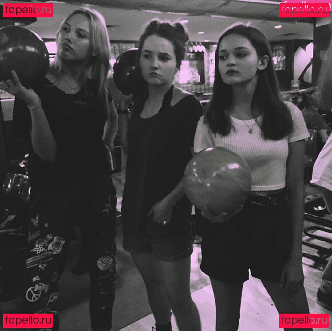 Ciara Bravo / ciarabravo Onlyfans Photo Gallery 