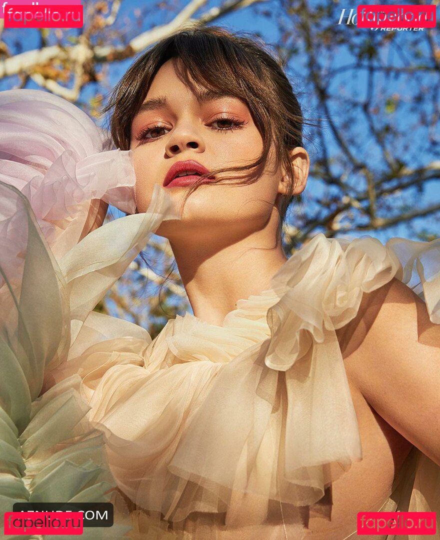 Ciara Bravo / ciarabravo Onlyfans Photo Gallery 