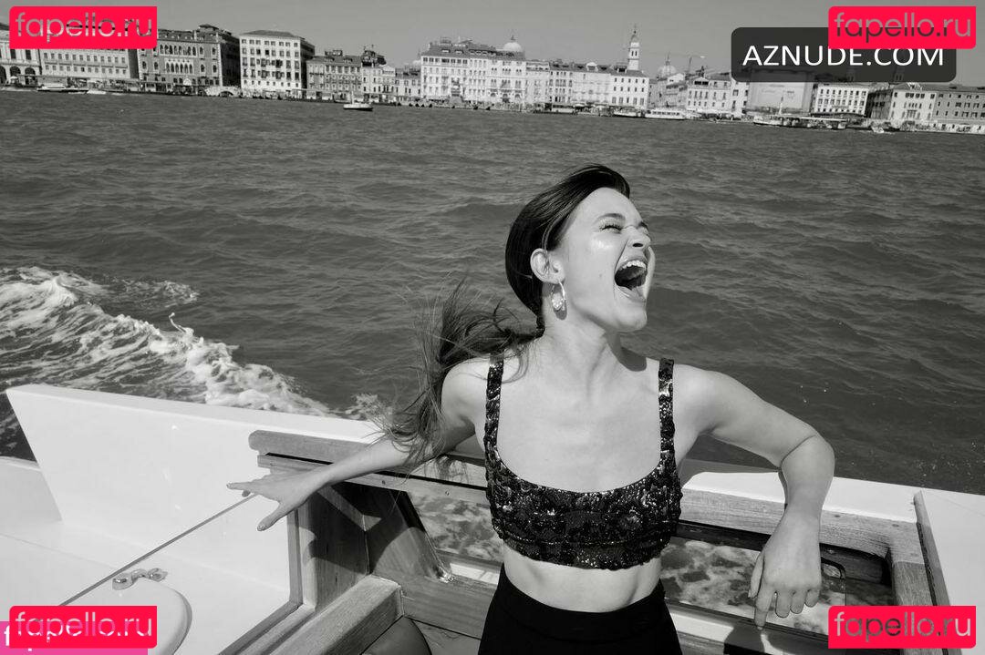 Ciara Bravo / ciarabravo Onlyfans Photo Gallery 