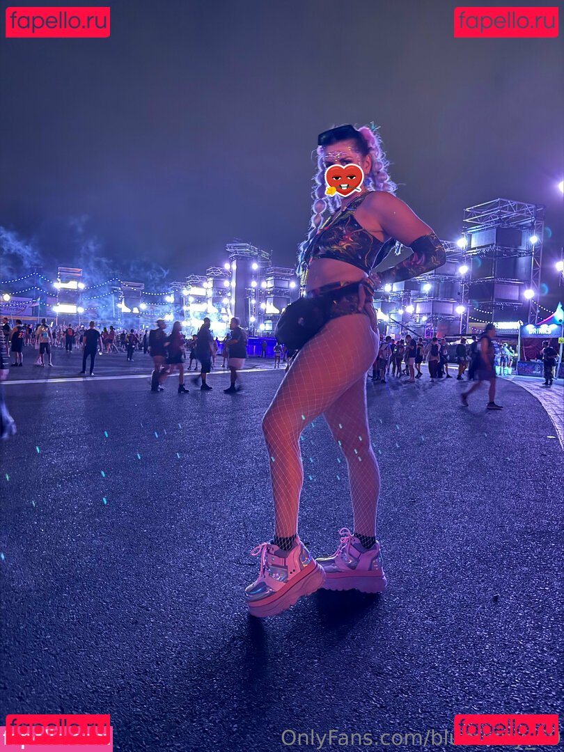 blu_bunny69 / blubunny_69 Onlyfans Photo Gallery 