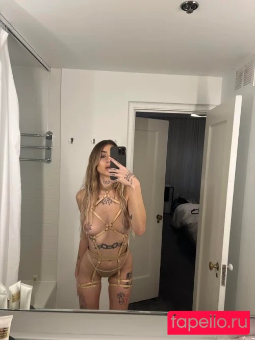larkatomarka / vulgart Nude Onlyfans Photo 36