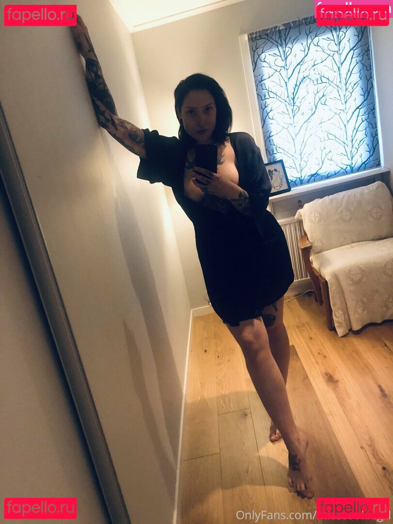 misscookiegrl / thecookieswirl Onlyfans Photo Gallery 