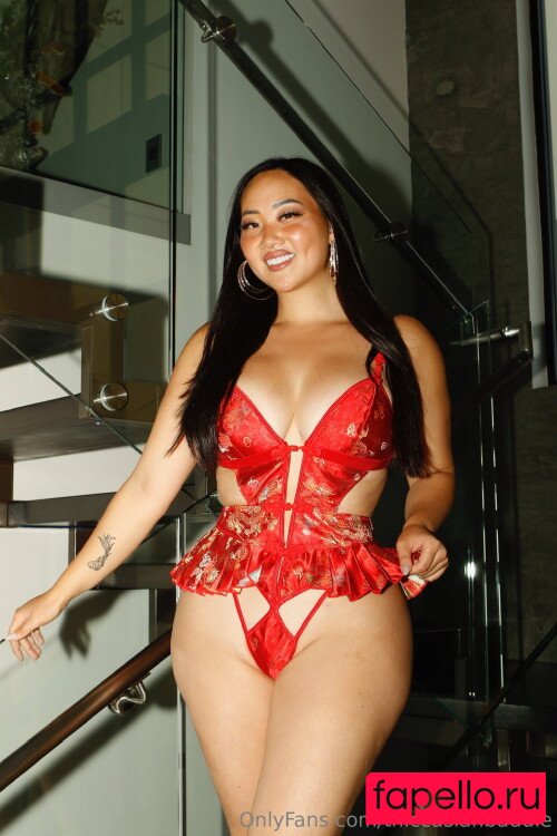 Jade Chen / jadechen / jadeyboba Nude Onlyfans Photo 38