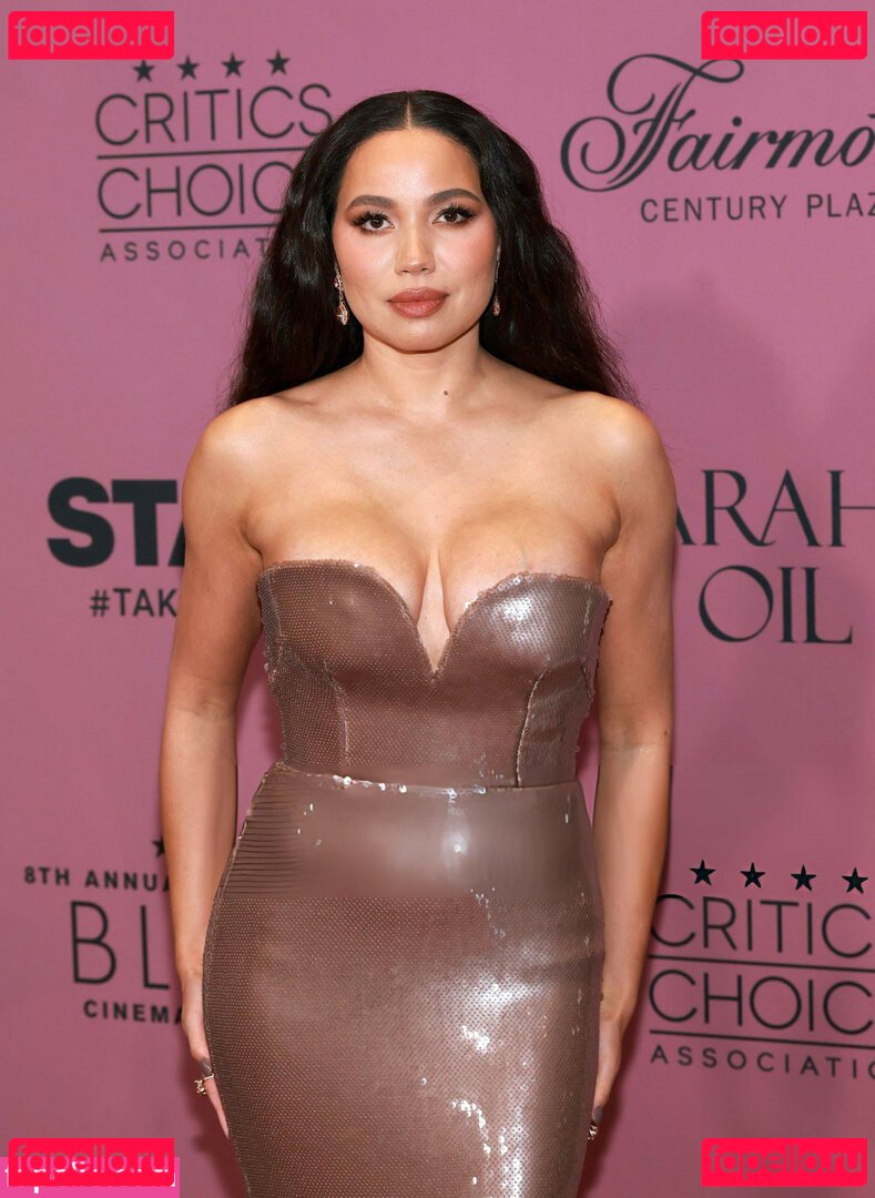 Jurnee Smollett / jurneesmollett Onlyfans Photo Gallery 