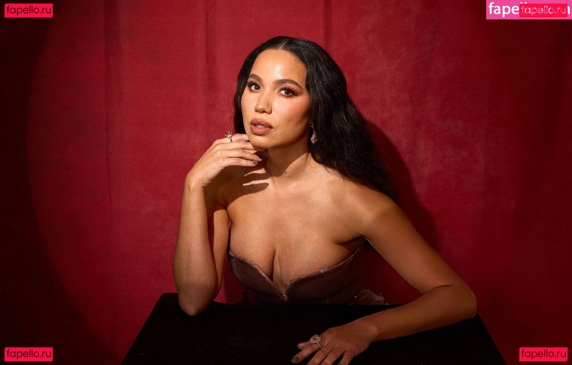 Jurnee Smollett / jurneesmollett Onlyfans Photo Gallery 