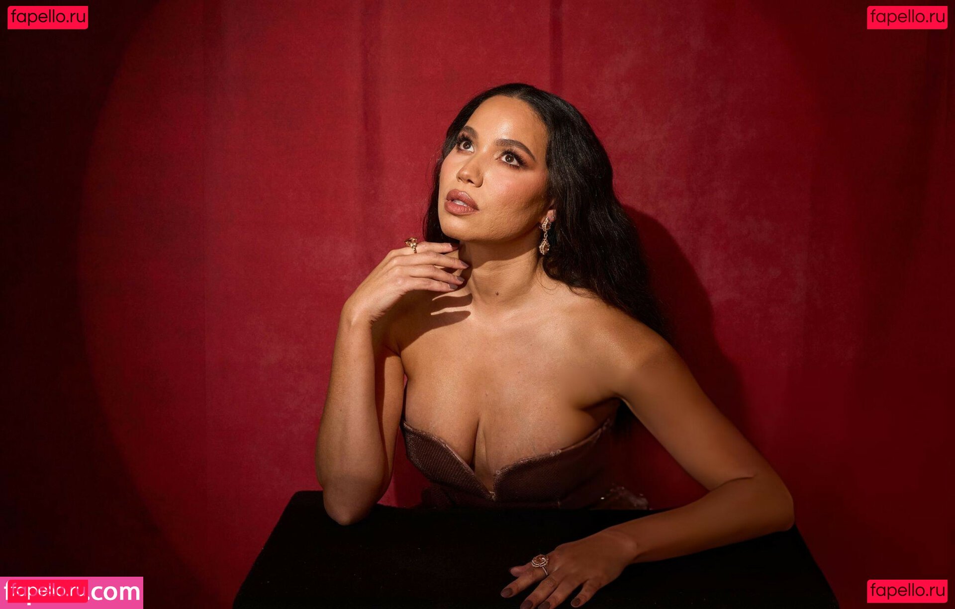 Jurnee Smollett / jurneesmollett Onlyfans Photo Gallery 