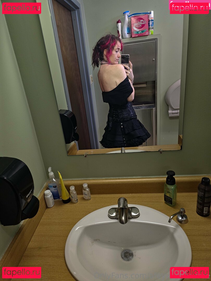 vixen.kitten-free / vxen_kitten Onlyfans Photo Gallery 