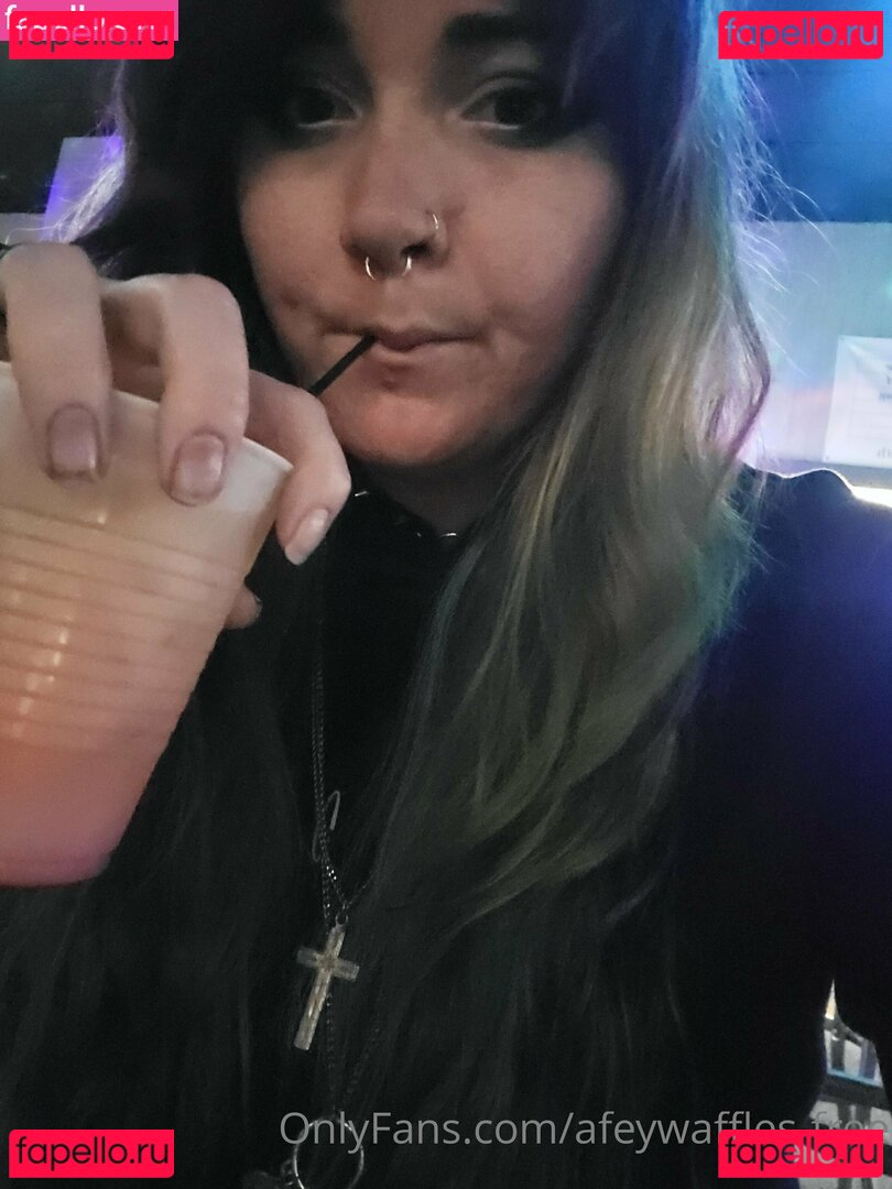 vixen.kitten-free / vxen_kitten Onlyfans Photo Gallery 