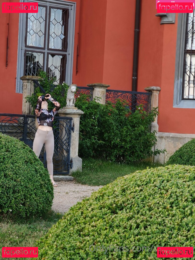 dewvixen / dezvixen Onlyfans Photo Gallery 