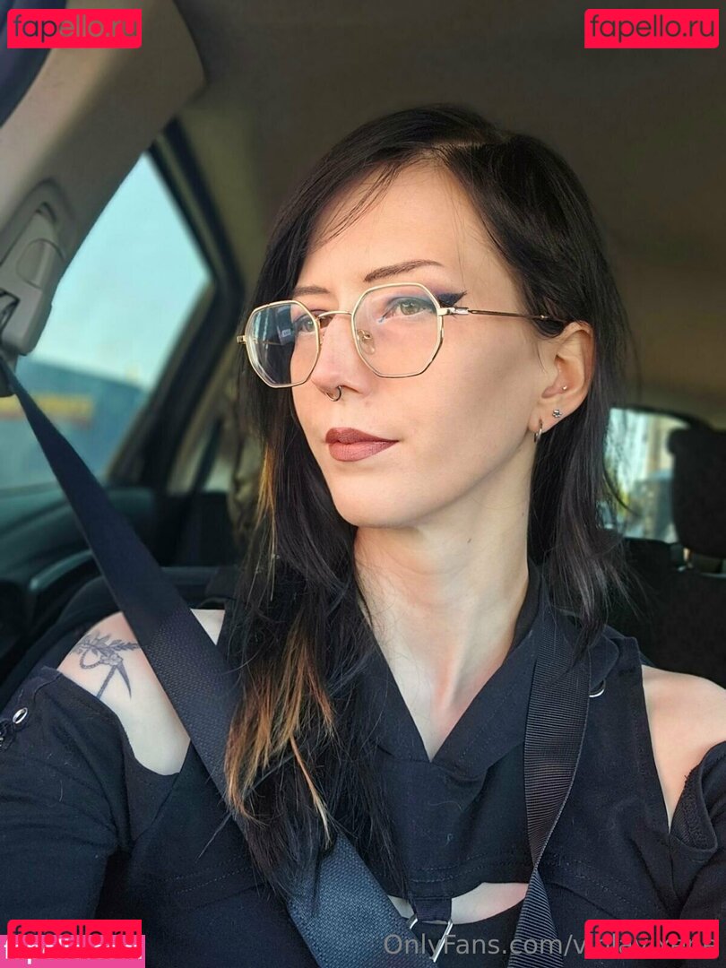 violavixen / violavixene Onlyfans Photo Gallery 