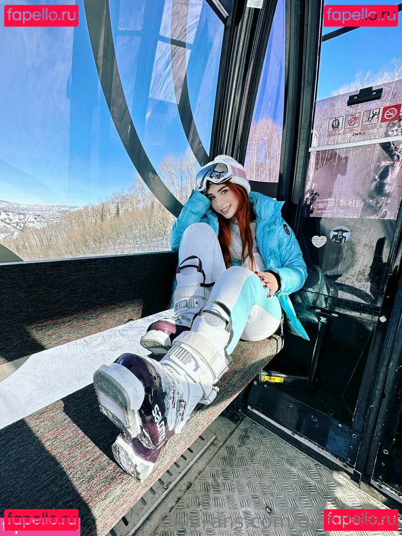 gulpfiction / gulpfictionbooks Onlyfans Photo Gallery 