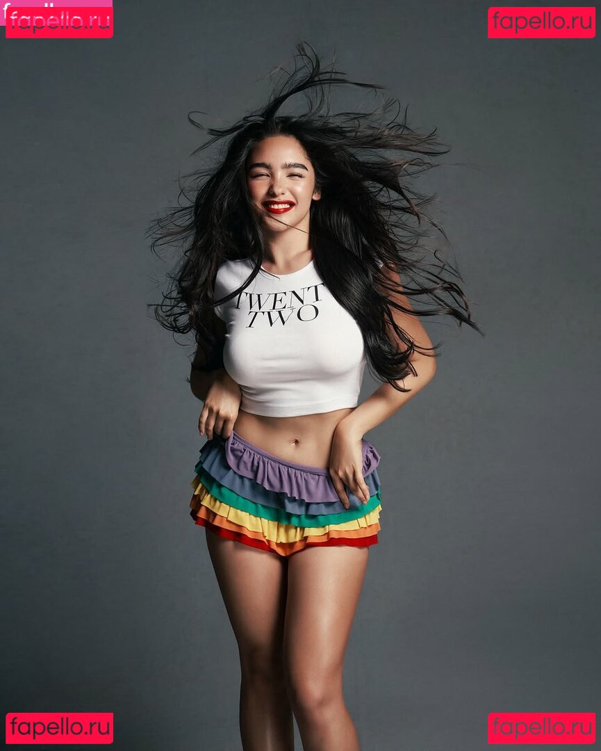 Andrea Brillantes / Blythe Onlyfans Photo Gallery 