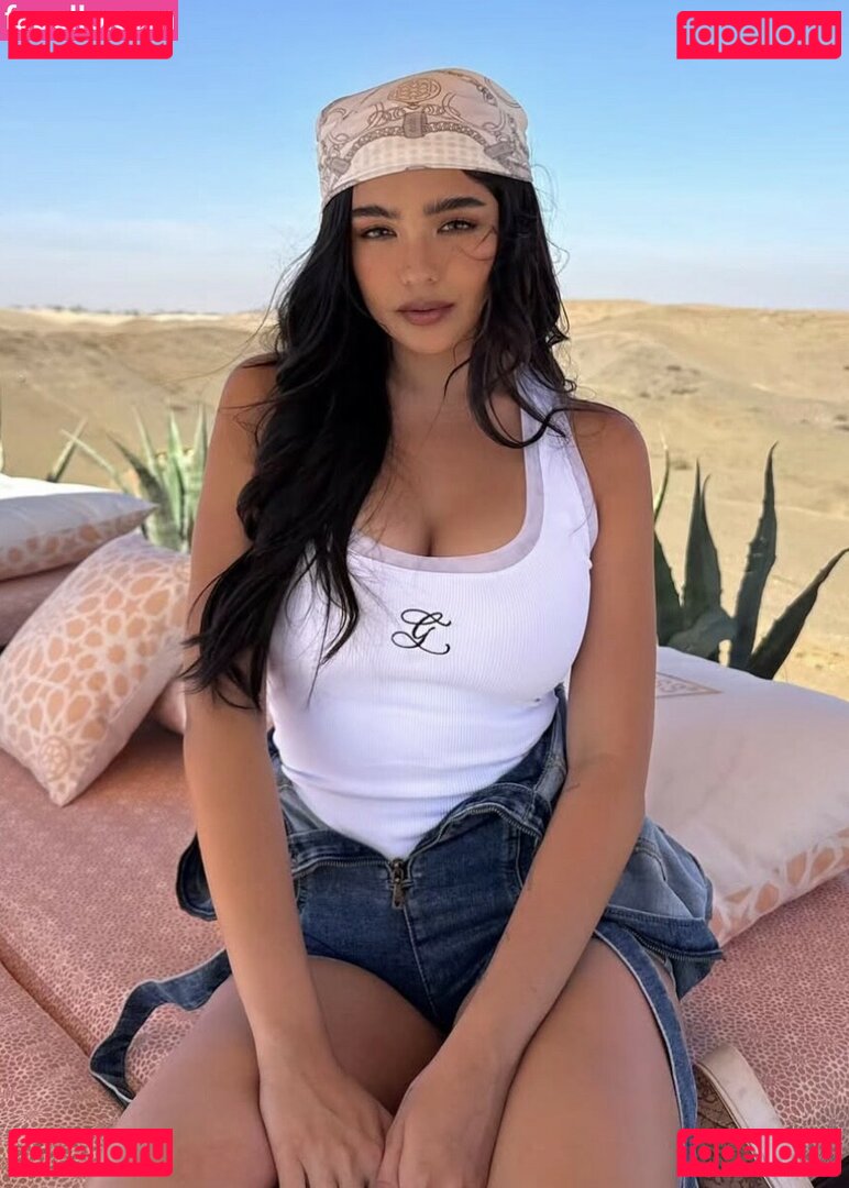 Andrea Brillantes / Blythe Onlyfans Photo Gallery 