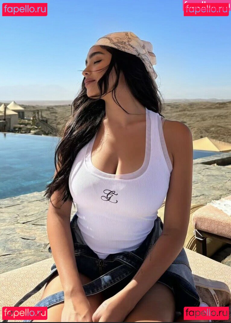 Andrea Brillantes / Blythe Onlyfans Photo Gallery 