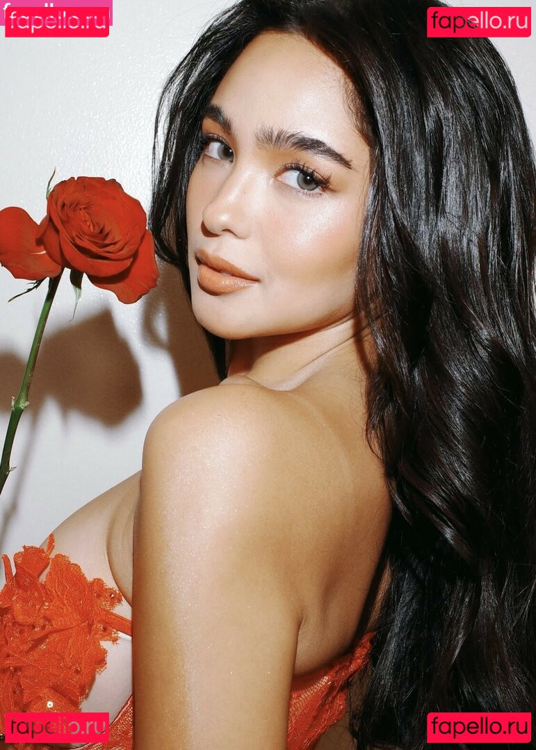 Andrea Brillantes / Blythe Onlyfans Photo Gallery 