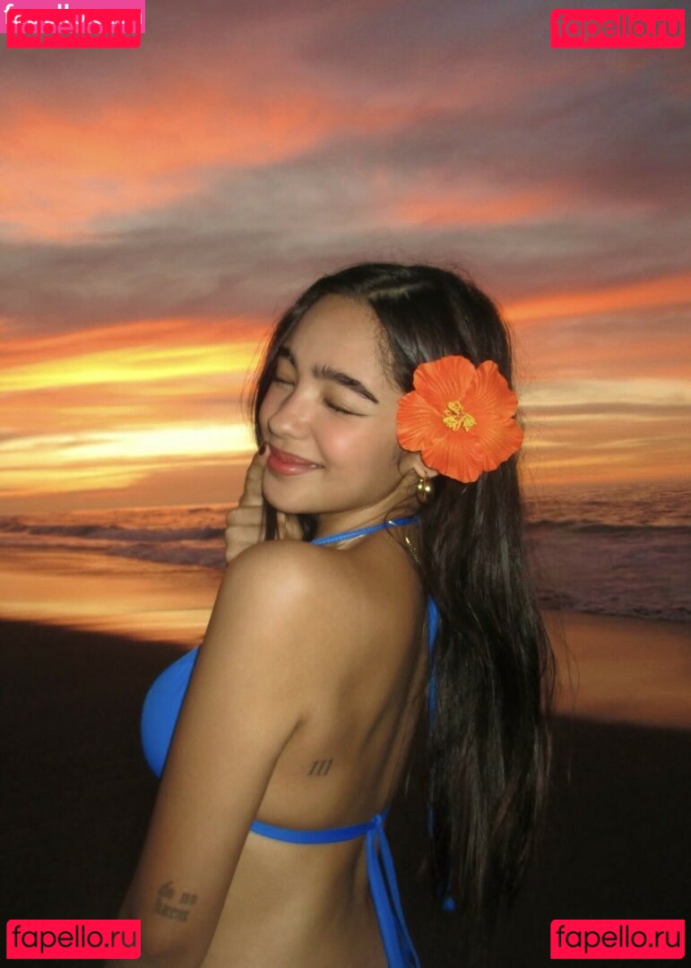 Andrea Brillantes / Blythe Onlyfans Photo Gallery 