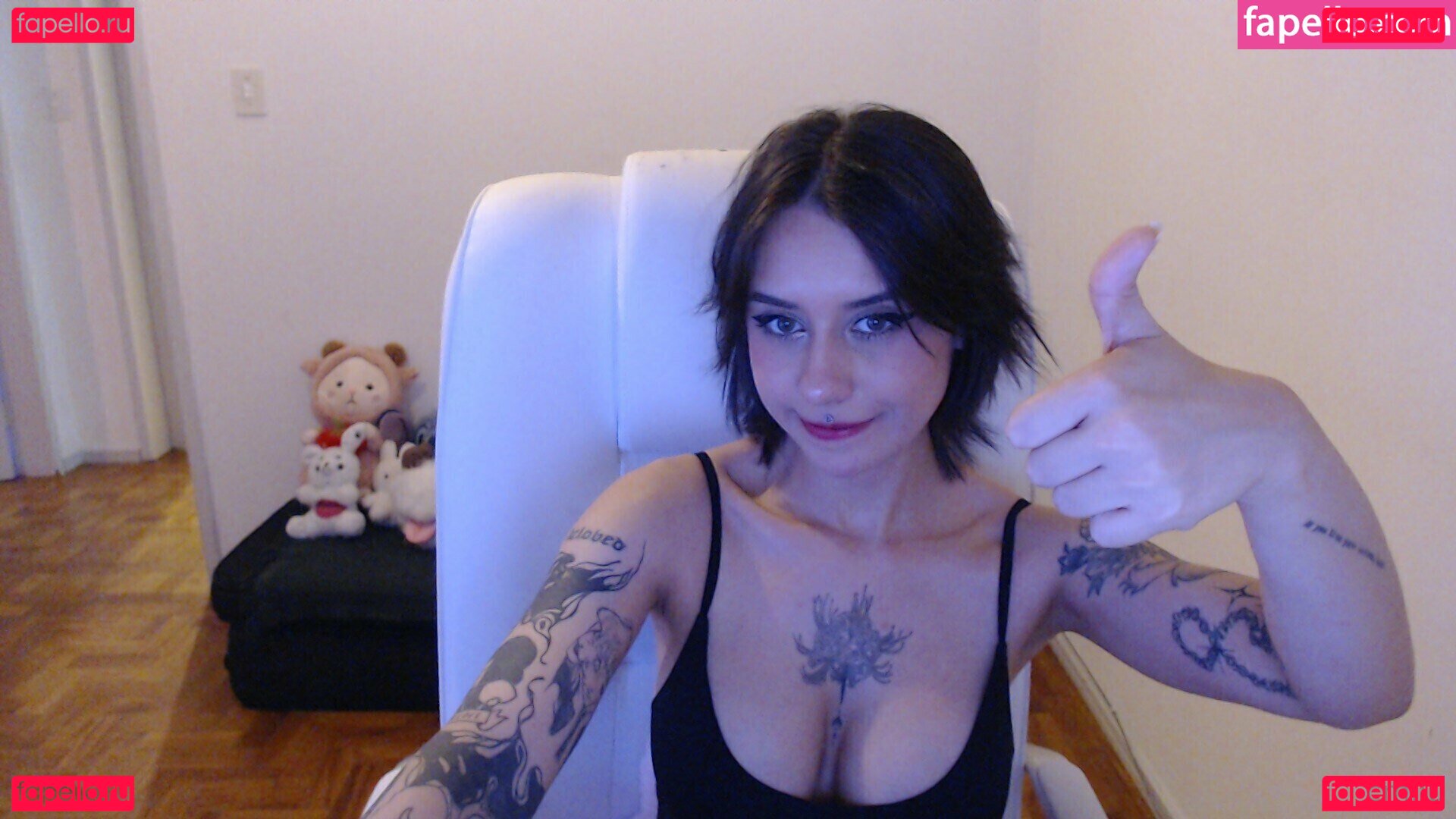 cmiiu / cmiiufree Onlyfans Photo Gallery 