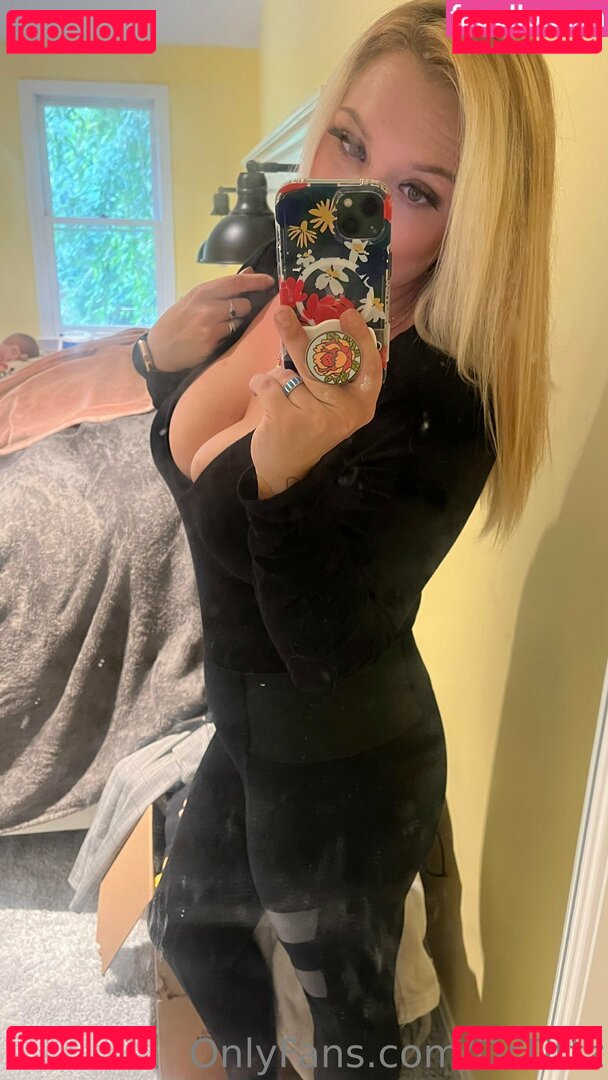 dangerous.daphne / daphnedangereux Onlyfans Photo Gallery 