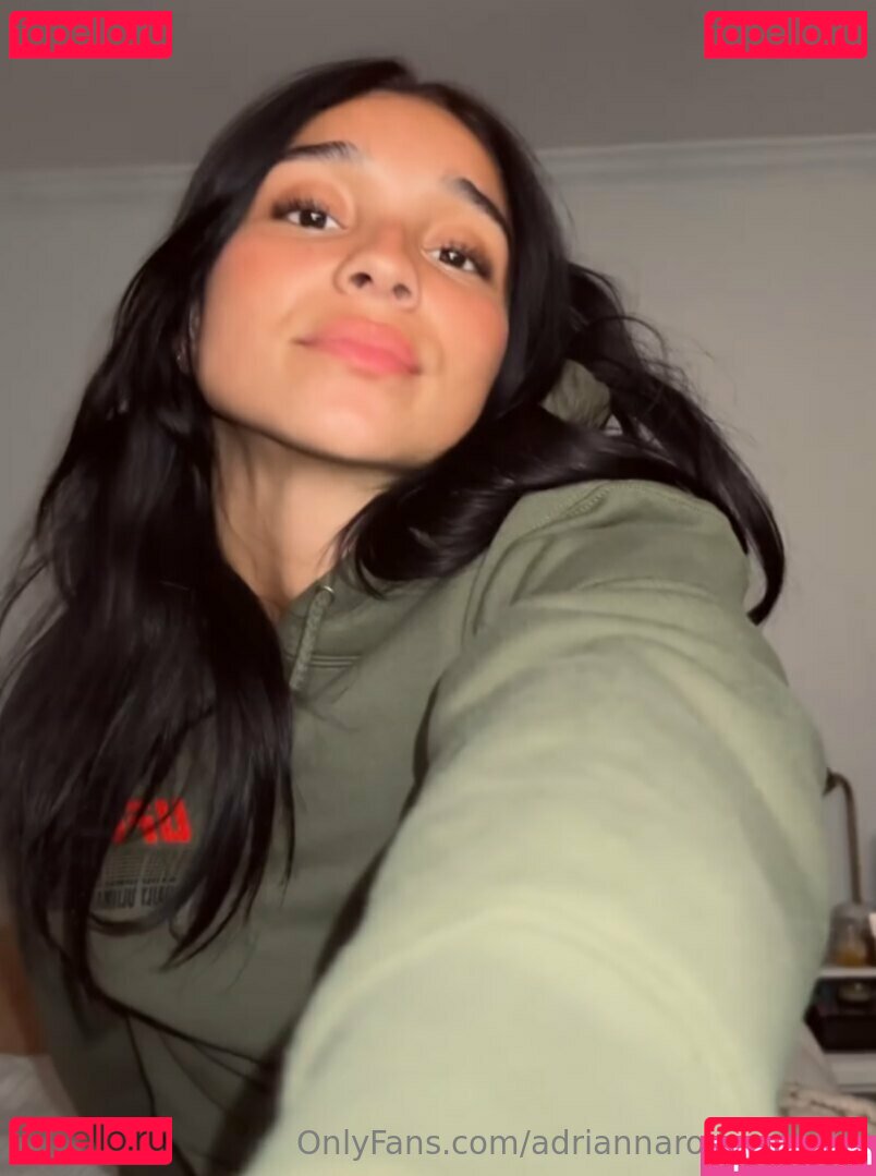 adriannarodrgz / adriannarodriguezxo Onlyfans Photo Gallery 